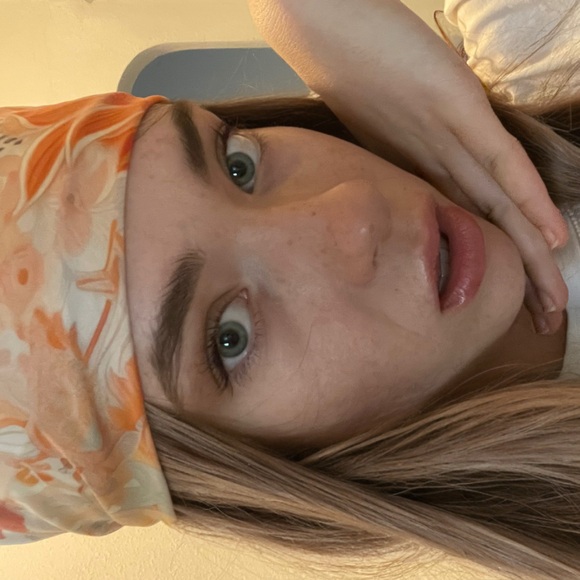 carolinedaley28